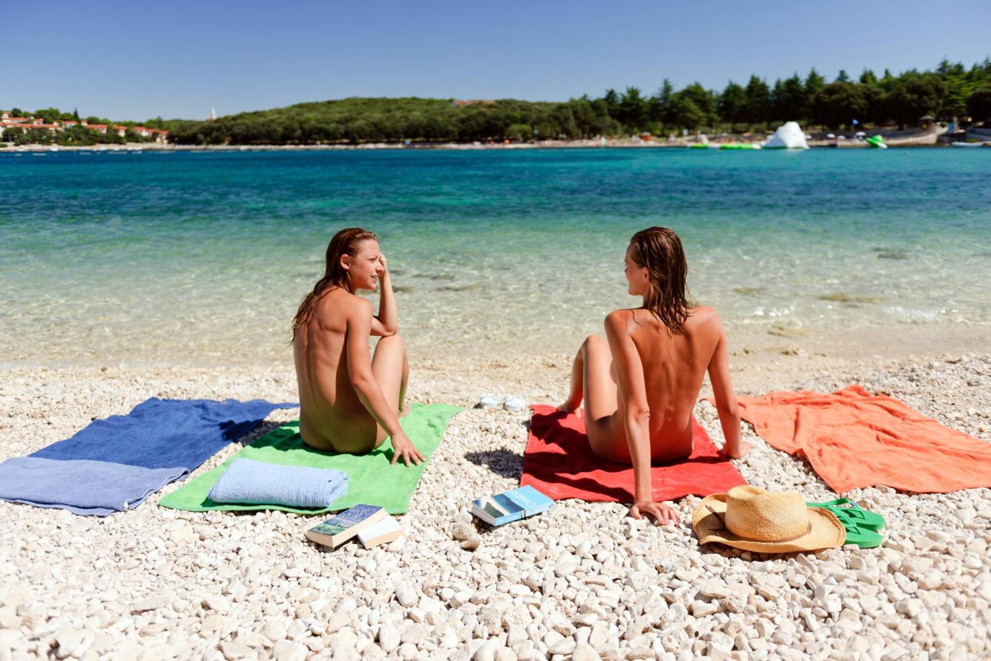 ורסאר Maistra Camping Koversada Uncovered Naturist Pitches מראה חיצוני תמונה